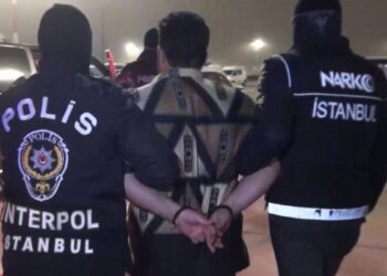 Türkiye’nin kırmızı bültenle aradığı 3 kişi 3 ayrı ülkede yakalandı