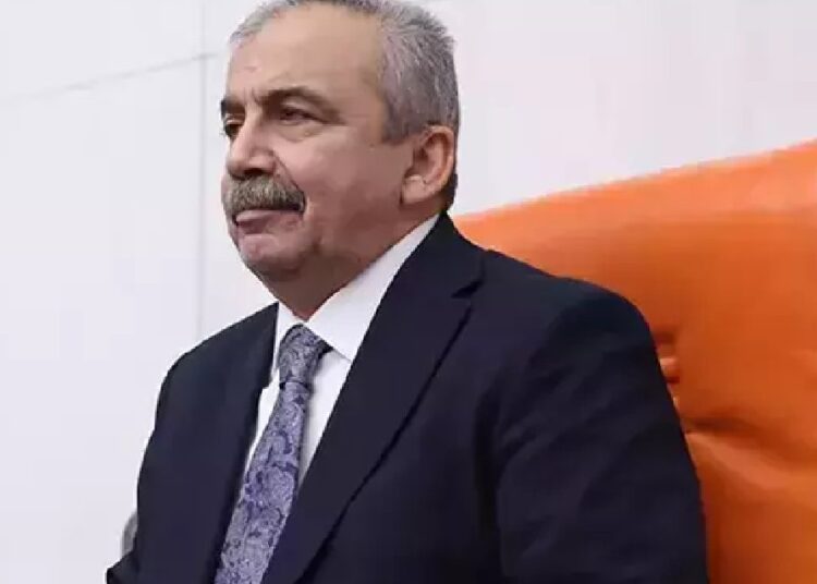 Vahap Aktaş yazdı I Sırrı Süreyya’nın Barış Düşü ve Çok Kültürlü Yaşam Zenginliği 1 Önder’in tedavisi sürüyor: Doktorlar 5 Mayıs’ta açıklama yapacak