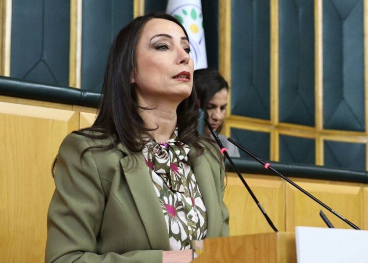 Tülay Hatimoğulları’ndan Yılmaz Tunç-DEM Parti görüşmesi açıklaması: ‘Umut hakkı, infaz kanunu gündeme gelecek’