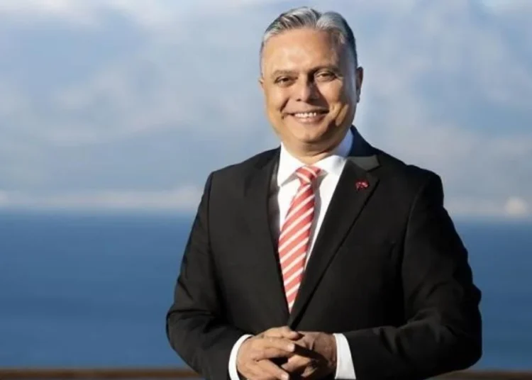 CHP kurultayında Özgür Özel’e rakip çıktı: Adaylığını açıkladı 1 CHP kurultayında Özgür Özel’e rakip çıktı: Adaylığını açıkladı
