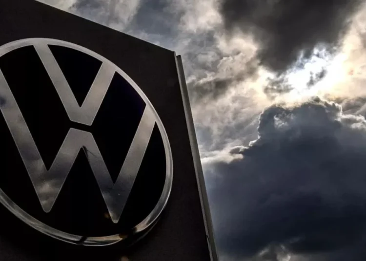 Volkswagen’den Özgür Özel’e manidar yanıt: ‘Sizce, hukukun üstünlüğü ilkesi Türkiye’de ne durumda?’