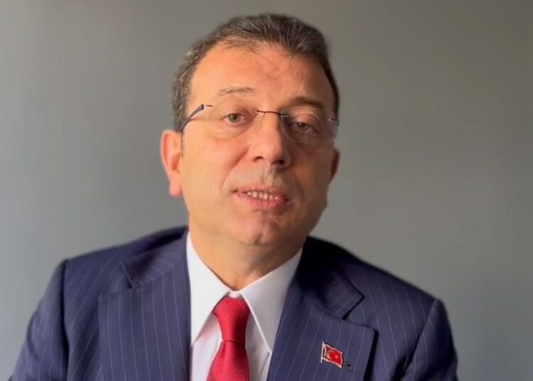 İmamoğlu'ndan iktidara ekonomi tepkisi: Tefecilere ilk dört ayda 725 milyar TL vermişsiniz 1 İmamoğlu’ndan iktidara ekonomi tepkisi: Tefecilere ilk dört ayda 725 milyar TL vermişsiniz