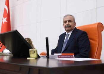 Sırrı Süreyya Önder naaşı Zincirlikuyu’ya defnedilecek