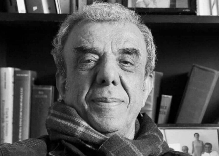 'Selvi Boylum Al Yazmalım'ın senaristi Ali Özgentürk hayatını kaybetti 1 ‘Selvi Boylum Al Yazmalım’ın senaristi Ali Özgentürk hayatını kaybetti