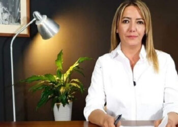 Ölüm tehditleri alan gazeteci Ayşemden Akın’ın korumaları geri çekildi