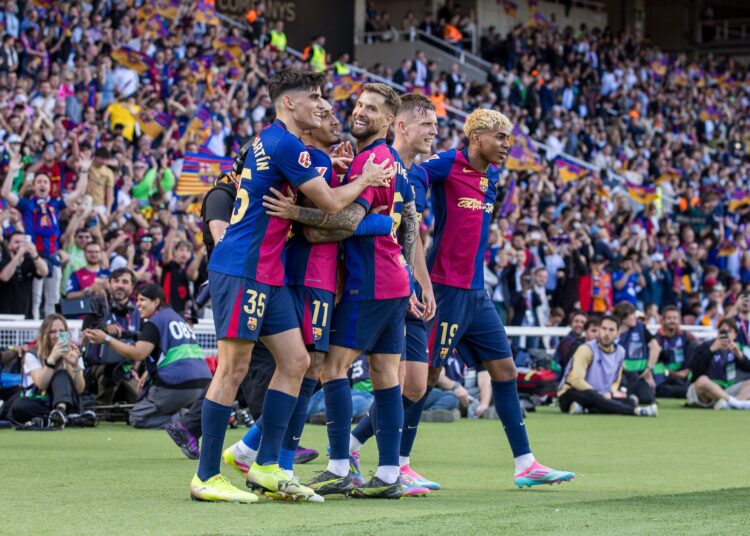 El Clasico’da muhteşem dönüş: Real Madrid’i yenen Barcelona şampiyonluğa koşuyor