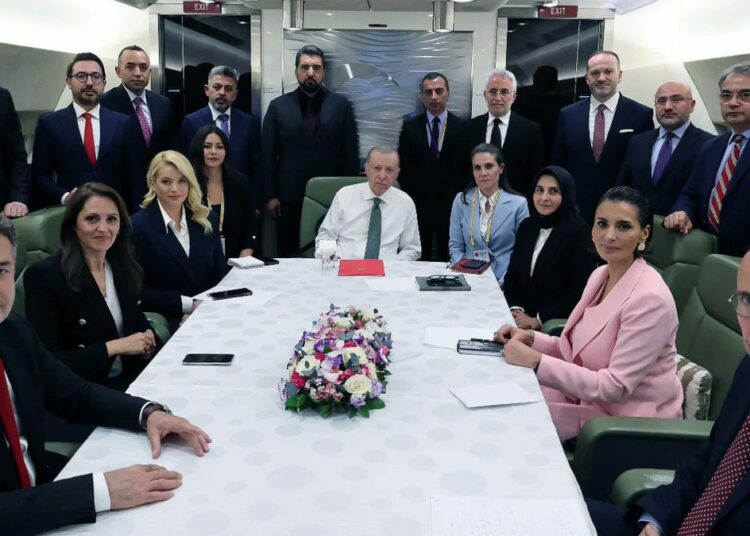 Erdoğan’dan Bahçeli’nin ‘adaylık’ sözlerine yanıt: ‘Büyük memnuniyet duydum, onore oldum’