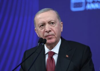 Cumhurbaşkanı Erdoğan: Bundan böyle kira konusunda işin planlamasını devlet yapacak 9 Erdoğan’dan İBB açıklaması: ‘Çıkıp milletten af dilemeleri gerekirken, pişkince tehdit ediyorlar’