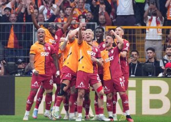 Beşinci yıldızı aldı: Süper Lig şampiyonu Galatasaray