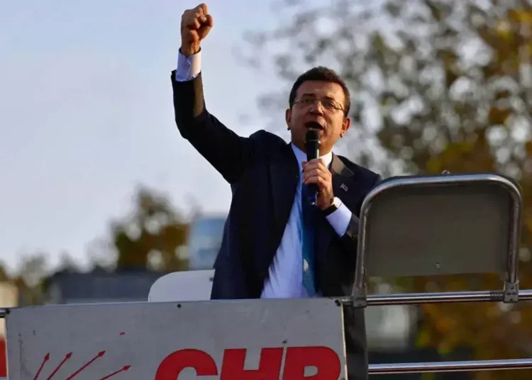 İmamoğlu'ndan gençlere çağrı: Hazırlanın, büyük bir yolculuğa çıkıyoruz 1 İmamoğlu’ndan gençlere çağrı: Hazırlanın, büyük bir yolculuğa çıkıyoruz
