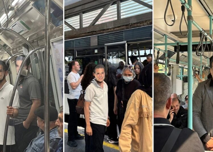 Gençlerden İmamoğlu maskeli protesto