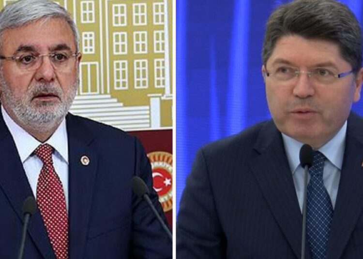 AK Parti'de 'umut hakkı' tartışması... Mehmet Metiner, Bakan Tunç’un sözlerini hedef aldı 1 AK Parti’de ‘umut hakkı’ tartışması… Mehmet Metiner, Bakan Tunç’un sözlerini hedef aldı