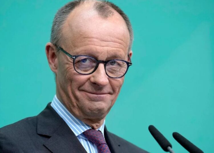 Friedrich Merz, görevi Olaf Scholz'dan devraldı 1 Almanya’nın yeni başbakanı, Meclis’teki ikinci tur oylamada belli oldu