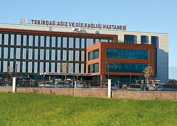 İddia: Başhekim, bir hekimi darp etti 1 İddia: Başhekim, bir hekimi darp etti