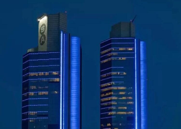 Sabancı Holding, yüzde 69,84'lük hissesini 1 dolara devretti 1 Sabancı Holding, yüzde 69,84’lük hissesini 1 dolara devretti