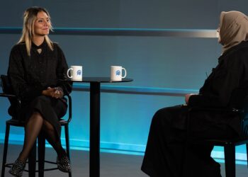 Dünyanın ilk işitme engelli sunucusu TRT 2’de program sunacak