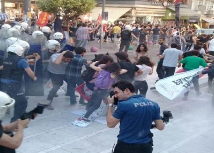 AYM’den Suruç anmasında polis şiddetine hak ihlali kararı 1 AYM’den Suruç anmasında polis şiddetine hak ihlali kararı