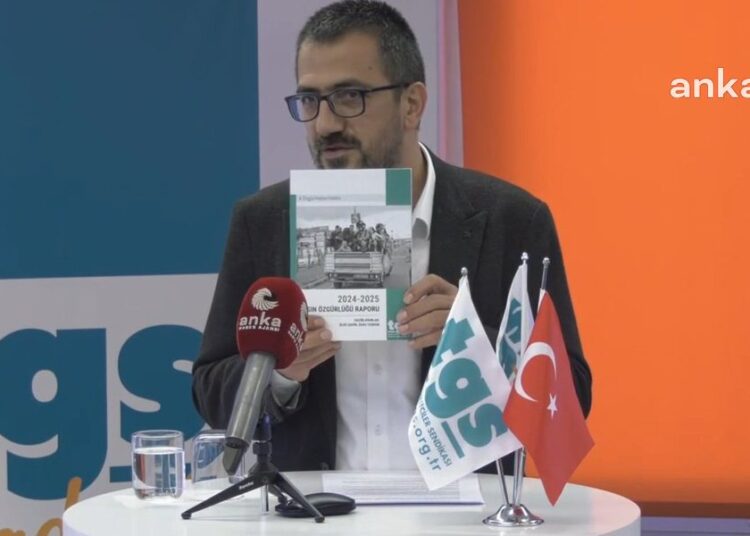 TGS raporu: Bir yılda 311 gazeteci yargılandı, 29’u cezaevine girdi 1 TGS raporu: Bir yılda 311 gazeteci yargılandı, 29’u cezaevine girdi