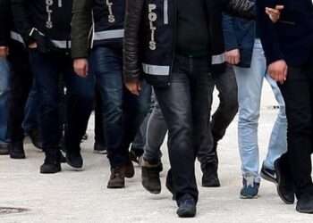 Emniyet çalışanlarına operasyon: 11 şüpheli tutuklandı