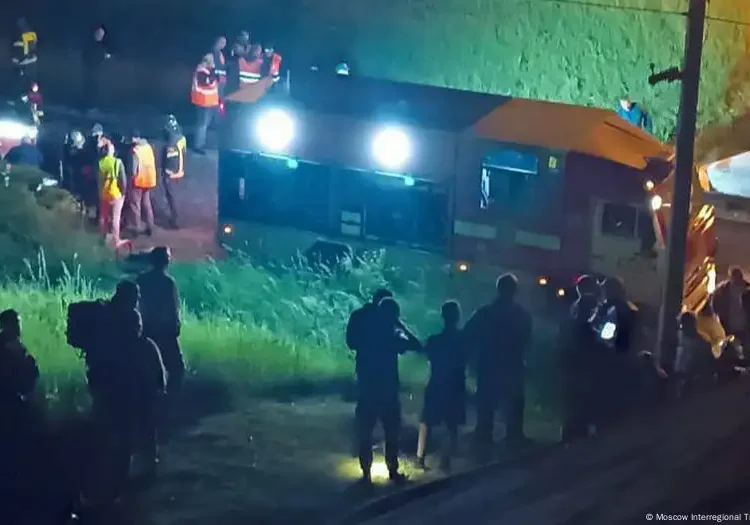 Rusya'da iki köprü patlatıldı: Çok sayıda ölü 1 Rusya’da iki köprü patlatıldı: Çok sayıda ölü