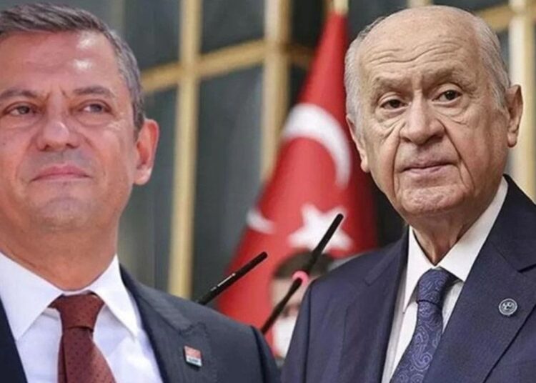 Özgür Özel'den MHP'ye ılımlı mesaj: Demokrasi yolunda birlikte yürürüz 1 Bahçeli, Özgür Özel’i arayıp Ferdi Zeyrek’in sağlık durumunu sordu