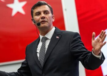 Hastaneden Ferdi Zeyrek açıklaması: Durumu ciddiyetini koruyor