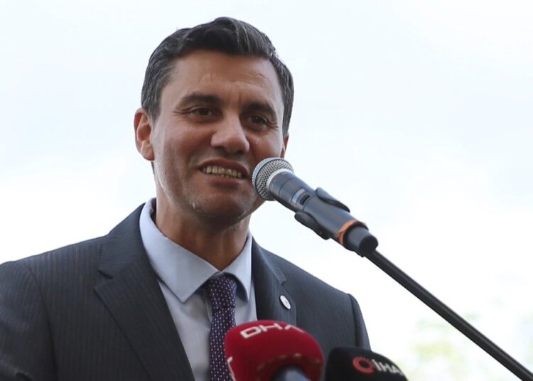 Vahap Aktaş yazdı I Karizmatik Liderlik mi, Duygusal Bağ mı? 1 Ferdi Zeyrek’in kızından adalet çağrısı, siyasilerden taziye mesajı