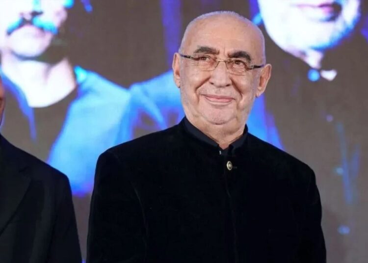 Veda gibi açıklama yaptı, sahneleri bıraktı 1 Veda gibi açıklama yaptı, sahneleri bıraktı