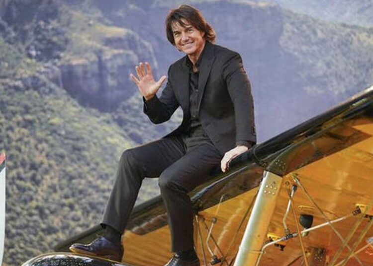 Tom Cruise Guinness Rekorlar Kitabı'na girdi 1 Tom Cruise Guinness Rekorlar Kitabı’na girdi