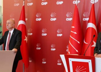 Ümit Özdağ’dan CHP’ye ziyaret: Yolsuzluk iddiaları hayatın doğal akışına aykırı