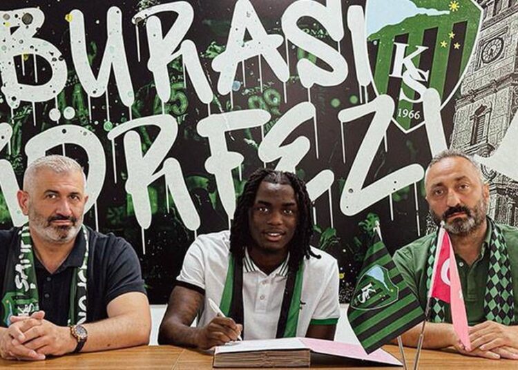 Kocaelispor, Juventus'tan orta saha oyuncusu Nonge'yi transfer etti 1 Kocaelispor, Juventus’tan orta saha oyuncusu Nonge’yi transfer etti