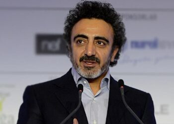 Suna Yaman yazdı I Fenerbahçe’ye sponsor olmak isteyen Hamdi Ulukaya Türkiye’de yaşasa çoban olarak mı kalırdı?