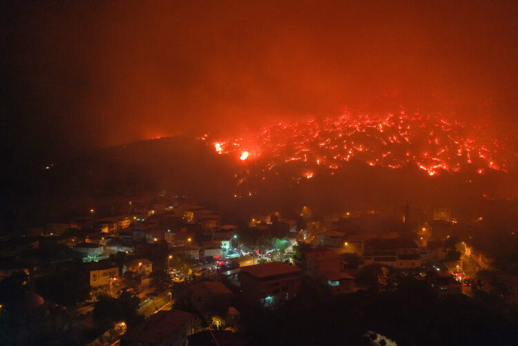 Orman yangınlarına soruşturma: 21 kişi tutuklandı, 47 kişiye adli kontrol 1 Orman yangınlarına soruşturma: 21 kişi tutuklandı, 47 kişiye adli kontrol