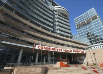 CHP, bazı kanunlar ve 375 sayılı KHK’deki değişikliğin iptali için AYM’ye başvurdu