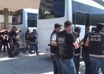 72 ilde yapılan uyuşturucu operasyonlarında bin 933 kişi gözaltına alındı