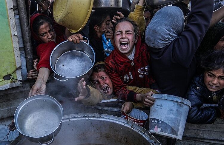 Gazze’de 5 yaş altı 650 bin çocuk açlıkla karşı karşıya