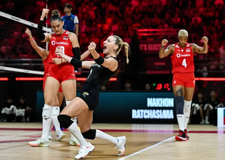 Filenin Sultanları, Dünya Voleybol Şampiyonası’na galibiyetle başladı 1 Filenin Sultanları, Dünya Voleybol Şampiyonası’na galibiyetle başladı