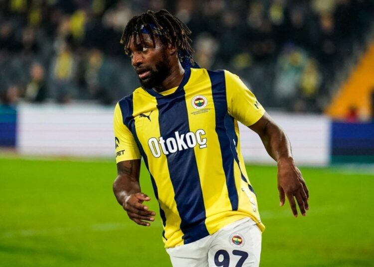 Allan Saint-Maximin, Club America ile anlaşmak üzere 1 Allan Saint-Maximin, Club America ile anlaşmak üzere