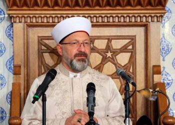 Diyanet’in Cuma hutbesi: Kız çocuğunun yarı mirası kabul etmemesi kul hakkı