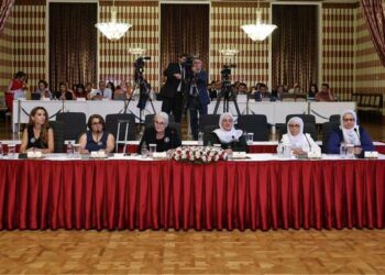 Barış Anneleri’nin komisyonda Kürtçe konuşmasına engel: Tutanağa ‘…’ olarak geçti