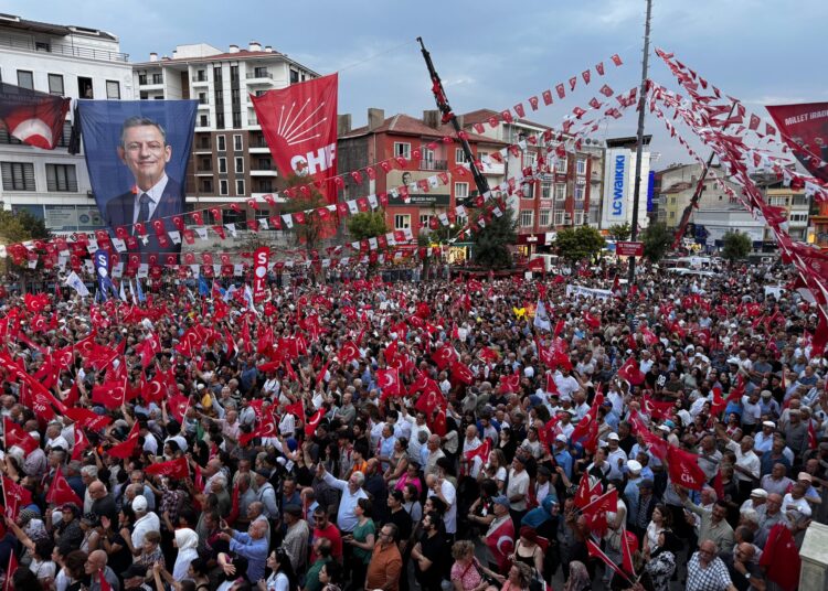 Özgür Özel: 'Ant olsun ki AK Toros çetesini dağıtacağız' 1 Özgür Özel: ‘Ant olsun ki AK Toros çetesini dağıtacağız’