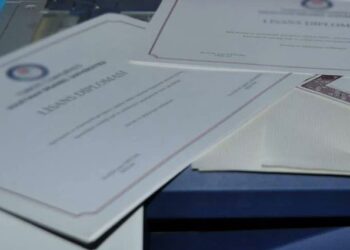 Skandalda yeni perde: 3 günde lise diploması veriyorlar