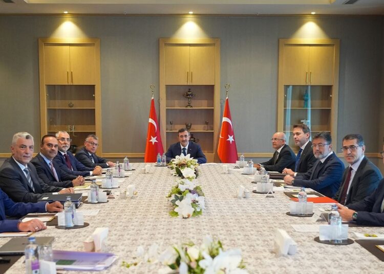 Ekonomi yönetiminden "mali disiplinden ödün verilmeyecek" açıklaması 1 Ekonomi yönetiminden “mali disiplinden ödün verilmeyecek” açıklaması