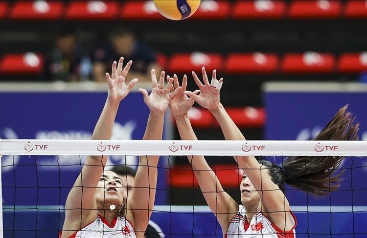 Dünya Voleybol Şampiyonası'nda mücadele edecek Filenin Sultanları belli oldu 1 Dünya Voleybol Şampiyonası’nda mücadele edecek Filenin Sultanları belli oldu
