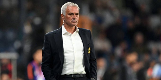 Mourinho, Benfica yenilgisi sonrası konuştu: 'Avrupa Ligi'nde finale kadar gidebiliriz' 1 Mourinho, Benfica yenilgisi sonrası konuştu: ‘Avrupa Ligi’nde finale kadar gidebiliriz’