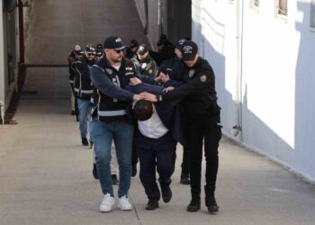 Özel Harekat’ın el bombaları ve mermileri satışa çıkarılmış