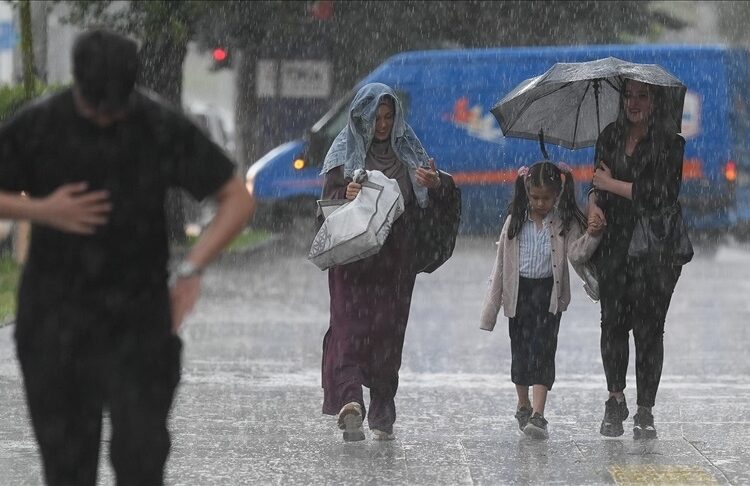 Meteoroloji’den 20 il için kuvvetli sağanak uyarısı 