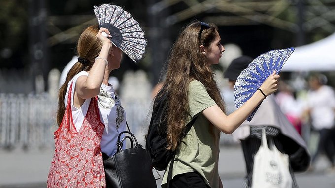Meteoroloji il il uyardı: Bunaltan sıcaklar yolda 1 Meteoroloji il il uyardı: Bunaltan sıcaklar yolda