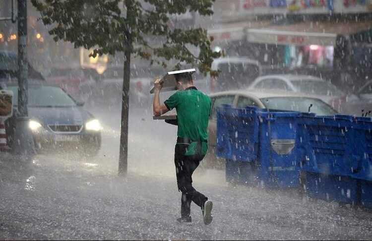 Meteoroloji kuvvetli yağış uyarısı yaptı 1 Meteoroloji’den sağanak yağış ve kuvvetli rüzgar uyarısı