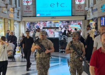 Kuyumcuya çete tehdidi: Özel harekat Kapalıçarşı’da nöbete başladı